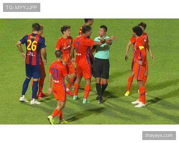 有利原则在足球判罚中如何平衡公正与比赛流畅？